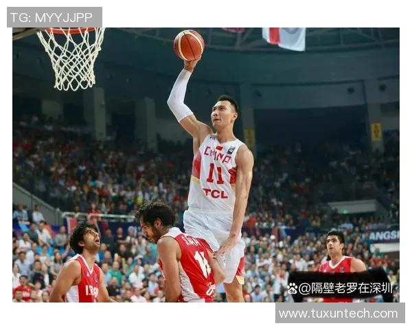 易建联NBA雄鹿对阵山猫全场直播视频回顾与精彩瞬间分析